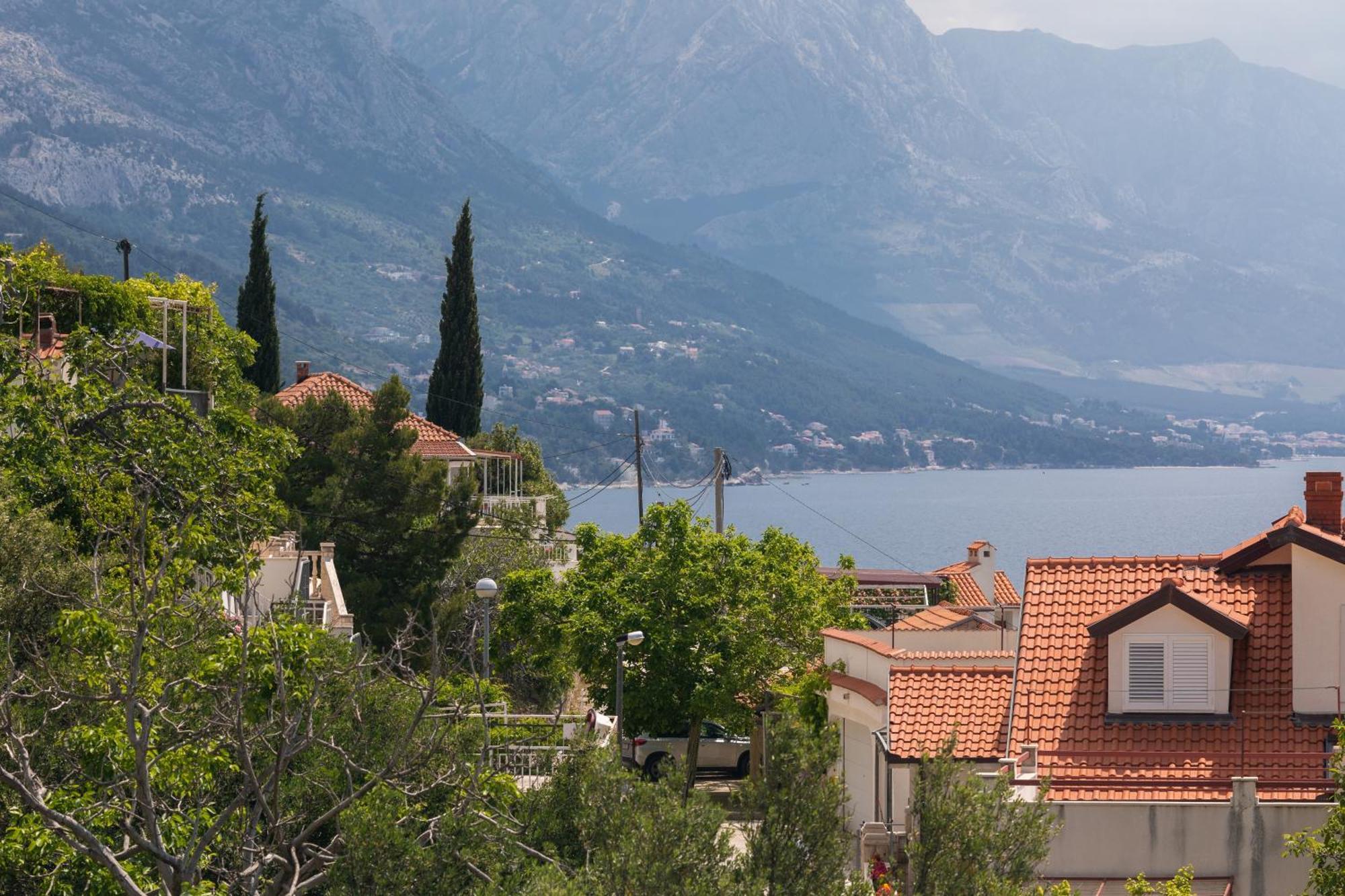 Apartments With A Parking Space Pisak, Omis - 5975 Екстер'єр фото
