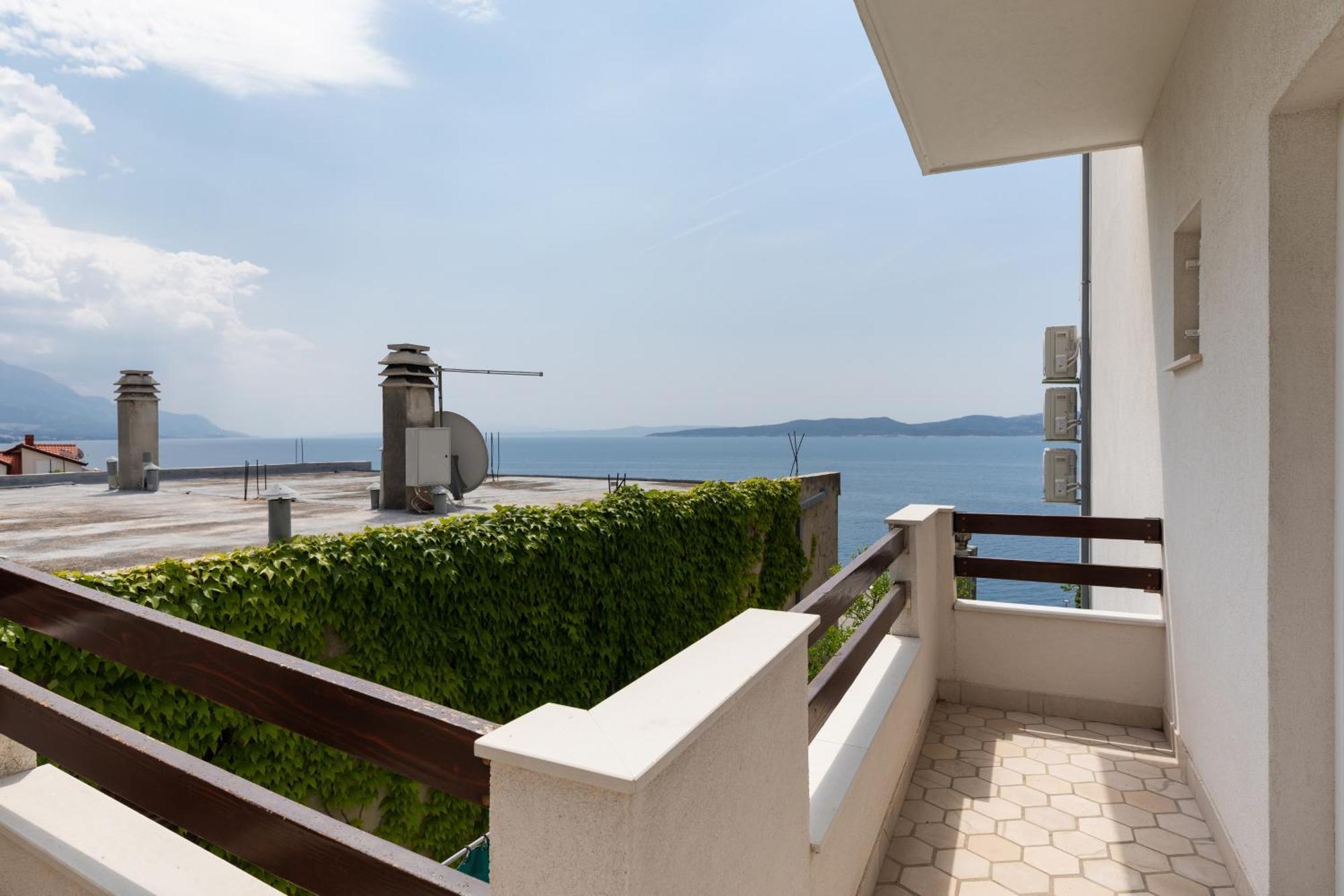 Apartments With A Parking Space Pisak, Omis - 5975 Екстер'єр фото
