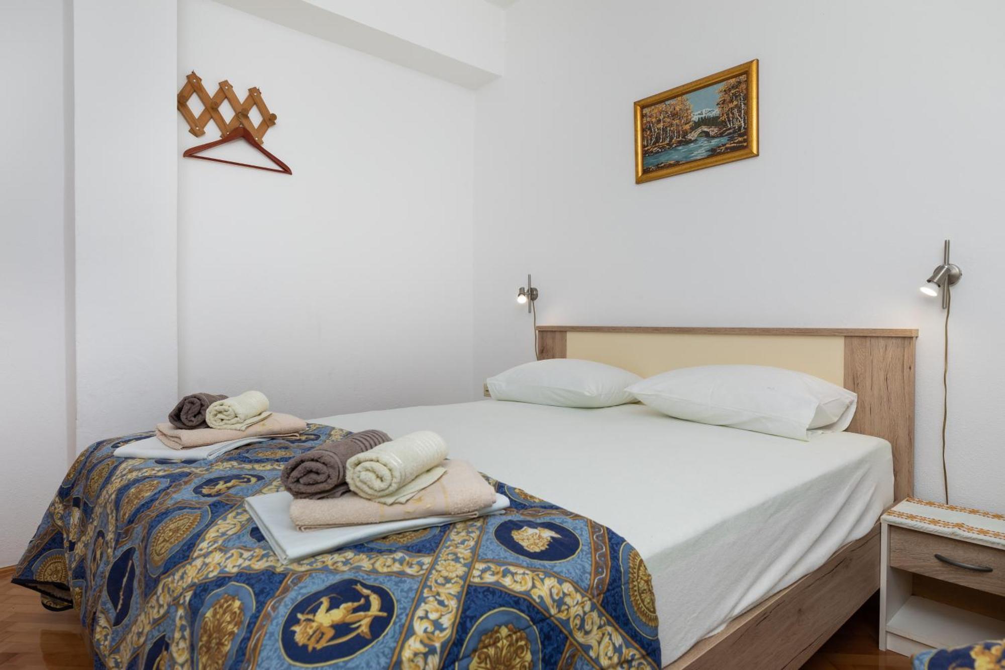 Apartments With A Parking Space Pisak, Omis - 5975 Екстер'єр фото